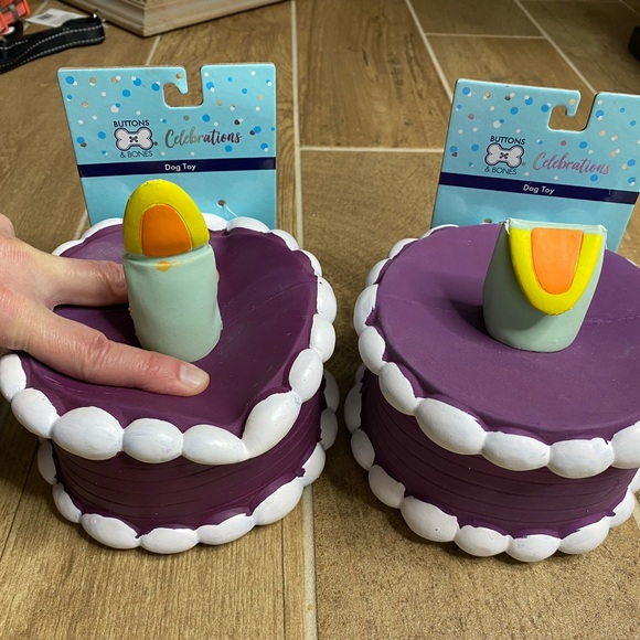 Buttons & Bones Celebrations Birthday Cake Toy Dog Toy Purple - Picture 6 of 9